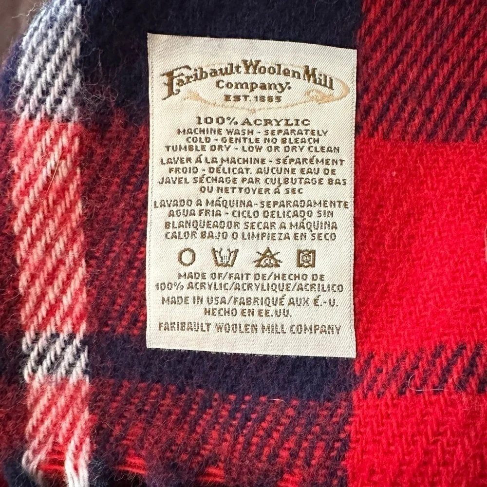 Faribault Woolen Mill Co Red Blue Plaid Acrylic Stadium Throw Blanket 53x40